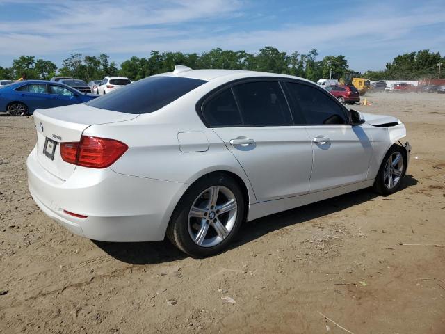 Photo 2 VIN: WBA3B5G58DNS04802 - BMW 3 SERIES 