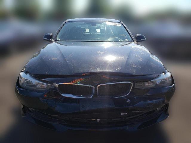 Photo 4 VIN: WBA3B5G5XDNS04882 - BMW 3 SERIES 