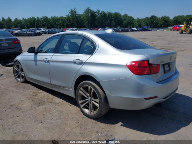 Photo 2 VIN: WBA3B5G5XFNS11964 - BMW 328I 