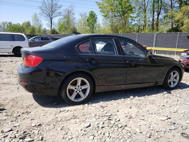 Photo 2 VIN: WBA3B5G5XFNS13990 - BMW 3 SERIES 