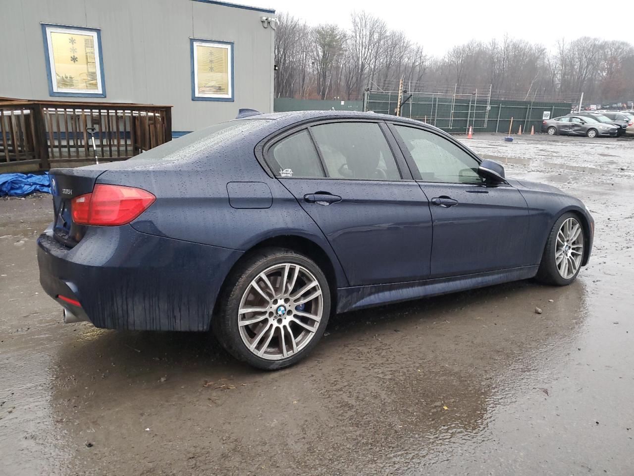 Photo 2 VIN: WBA3B9C51EF801508 - BMW 3ER 