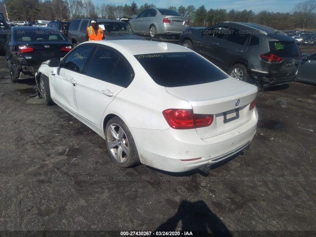 Photo 2 VIN: WBA3B9C52DF586400 - BMW 3 