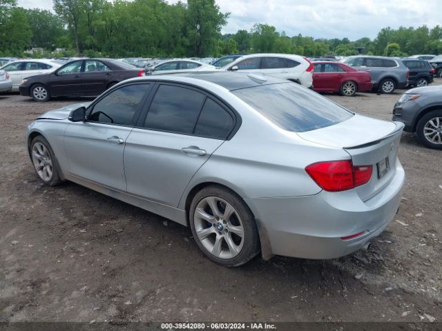 Photo 2 VIN: WBA3B9C52DJ437224 - BMW 335I 