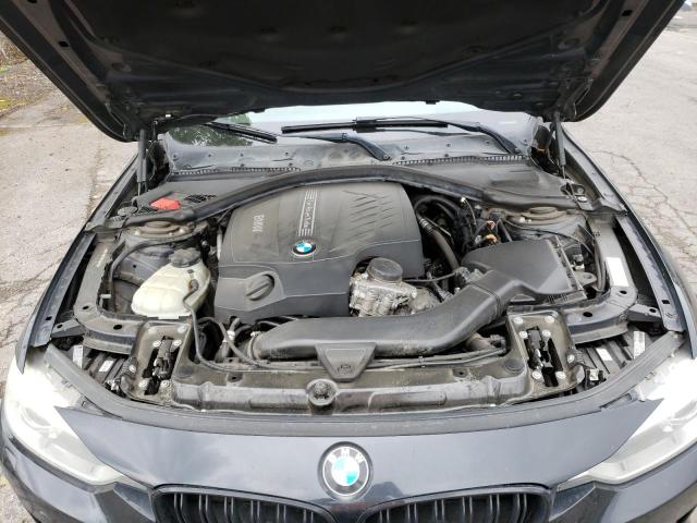 Photo 10 VIN: WBA3B9C53DF586440 - BMW 335 XI 