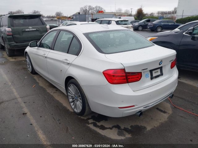 Photo 2 VIN: WBA3B9C54DF586804 - BMW 335I 