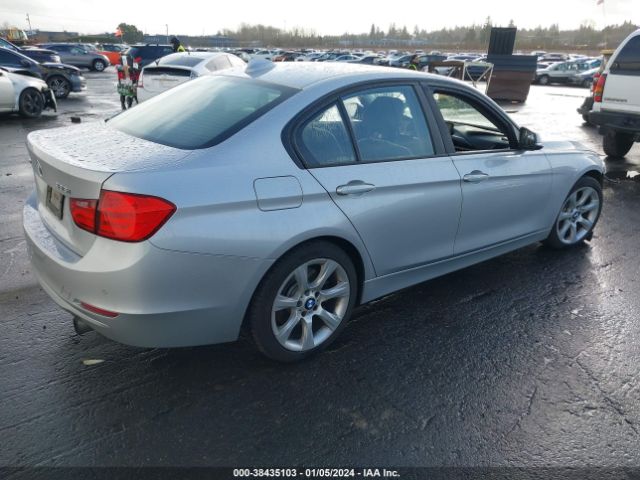 Photo 3 VIN: WBA3B9C56DJ437212 - BMW 335I 