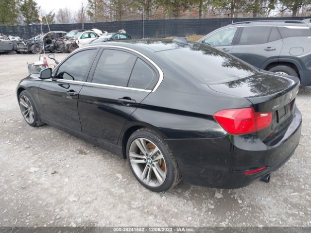 Photo 2 VIN: WBA3B9C58FP705192 - BMW 3 SERIES 