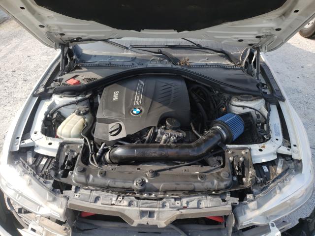 Photo 6 VIN: WBA3B9C5XDF585513 - BMW 335 