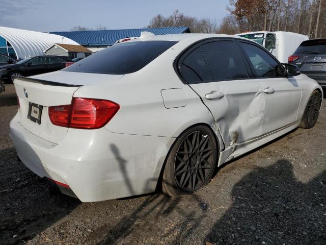 Photo 2 VIN: WBA3B9C5XDJ437424 - BMW 3 SERIES 