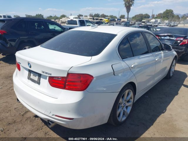 Photo 3 VIN: WBA3B9G50FNR93179 - BMW 335I 