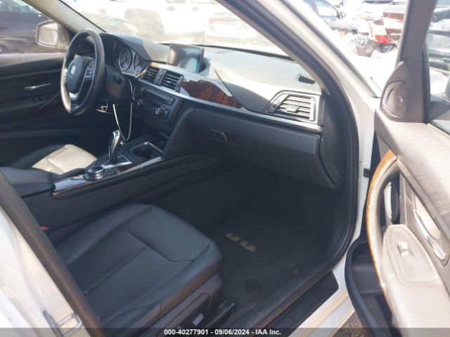 Photo 4 VIN: WBA3B9G50FNR93179 - BMW 335I 