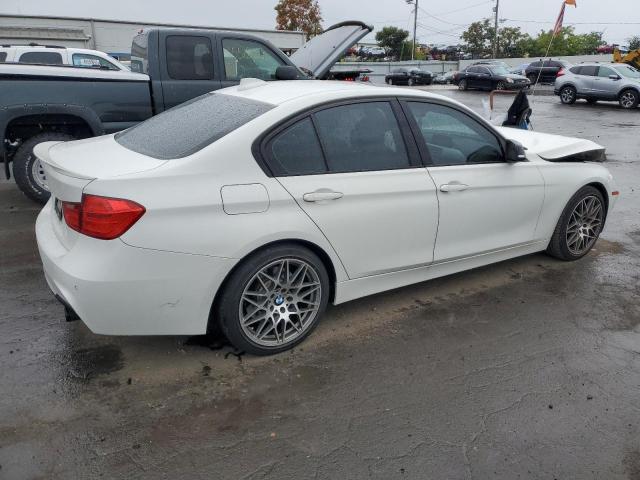 Photo 2 VIN: WBA3B9G51DNP39610 - BMW 335 XI 