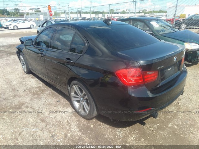 Photo 2 VIN: WBA3B9G51ENR91617 - BMW 3 