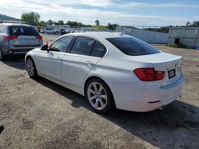 Photo 1 VIN: WBA3B9G51FNR92915 - BMW 3 SERIES 