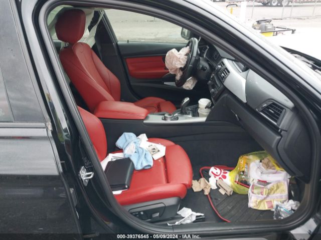 Photo 4 VIN: WBA3B9G52ENR91917 - BMW 335 