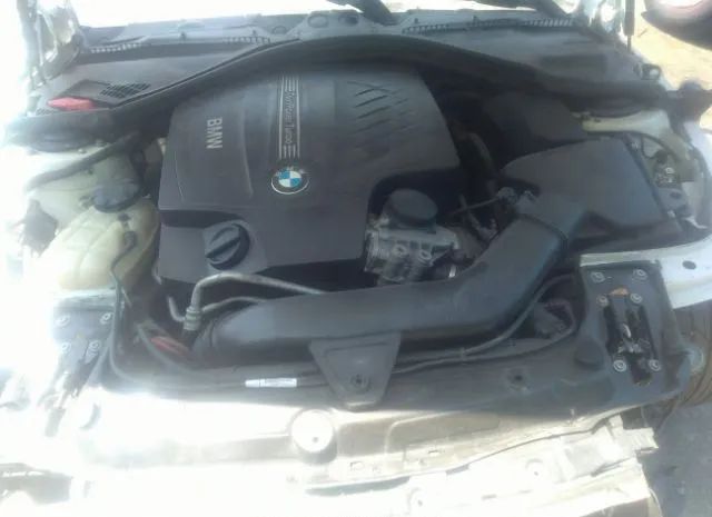 Photo 9 VIN: WBA3B9G53ENR92087 - BMW 3 SERIES 