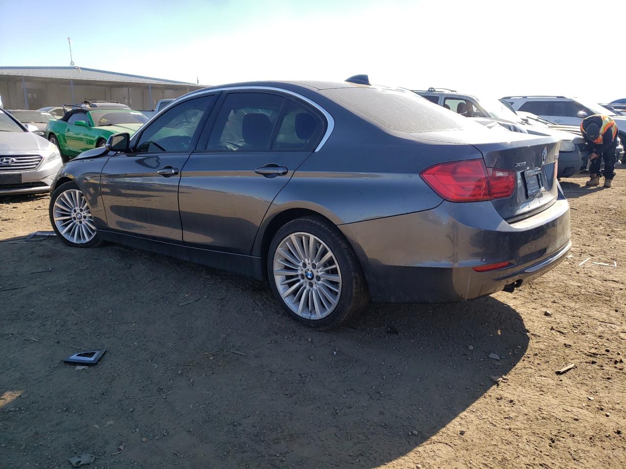 Photo 1 VIN: WBA3B9G54ENR91482 - BMW 3ER 