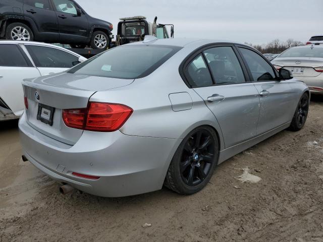 Photo 2 VIN: WBA3B9G55ENR91054 - BMW 335 XI 