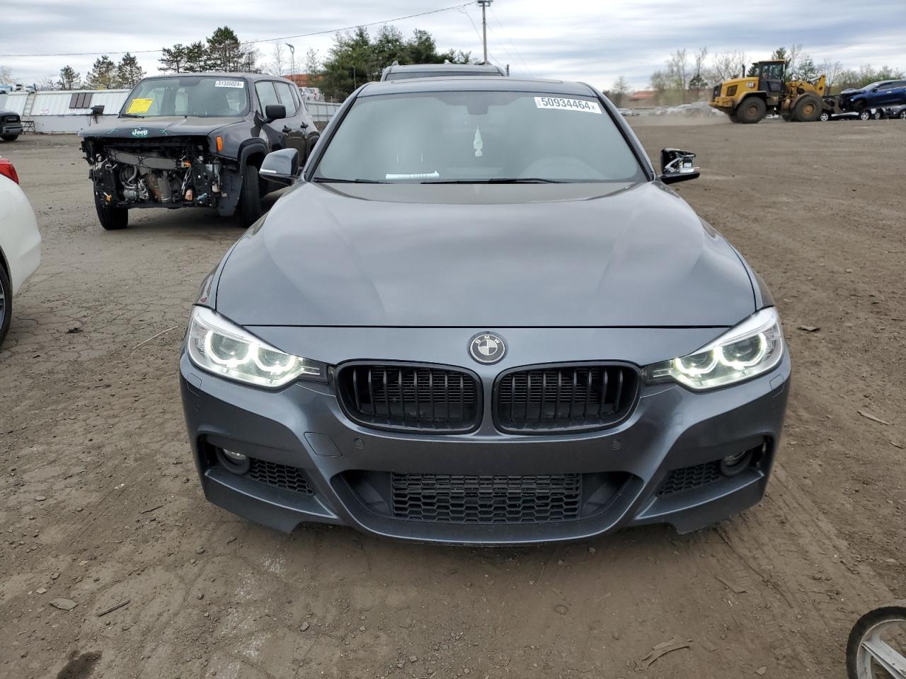 Photo 4 VIN: WBA3B9G55FNR94313 - BMW 3ER 