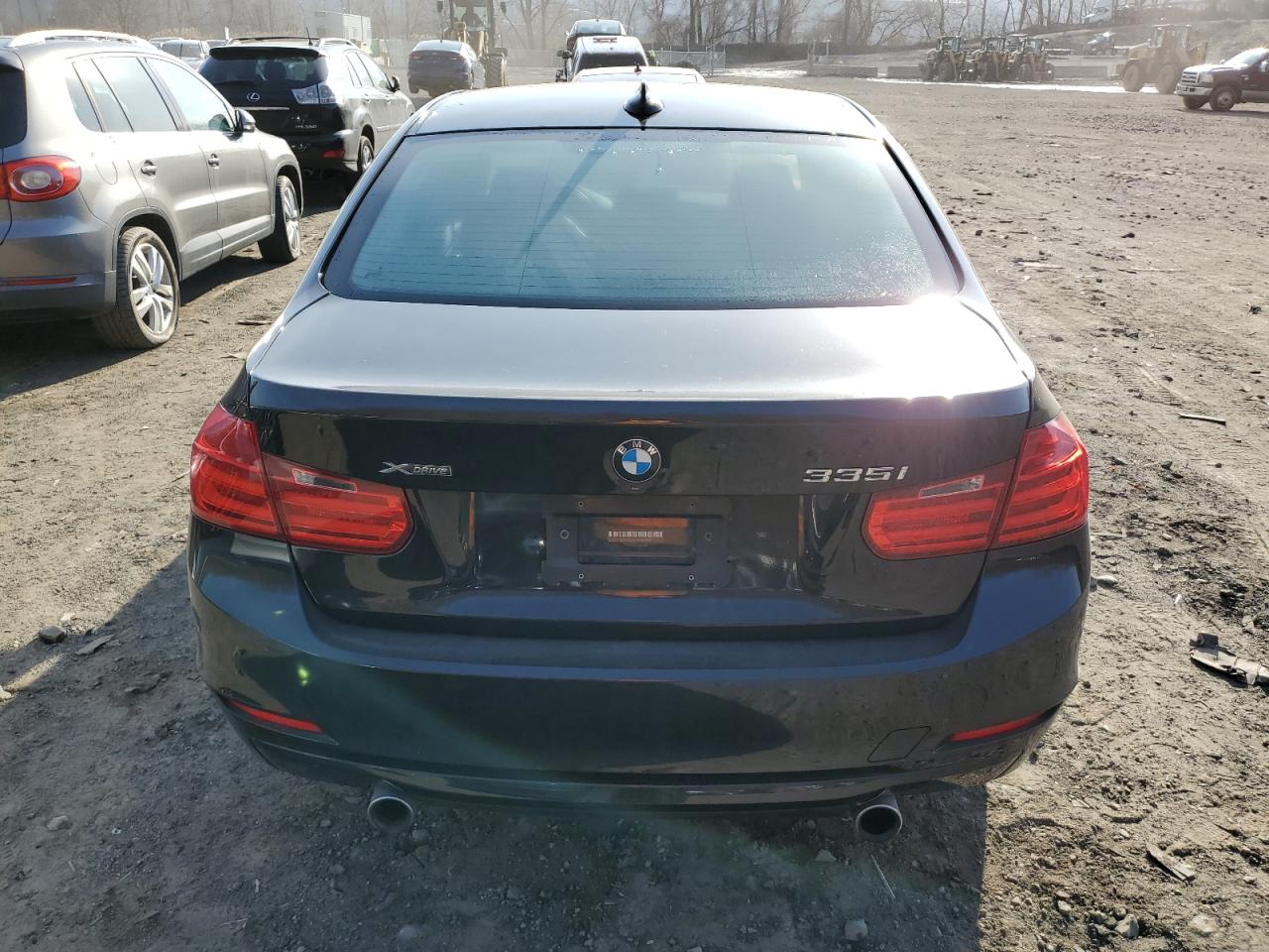 Photo 5 VIN: WBA3B9G58ENR91565 - BMW 3ER 