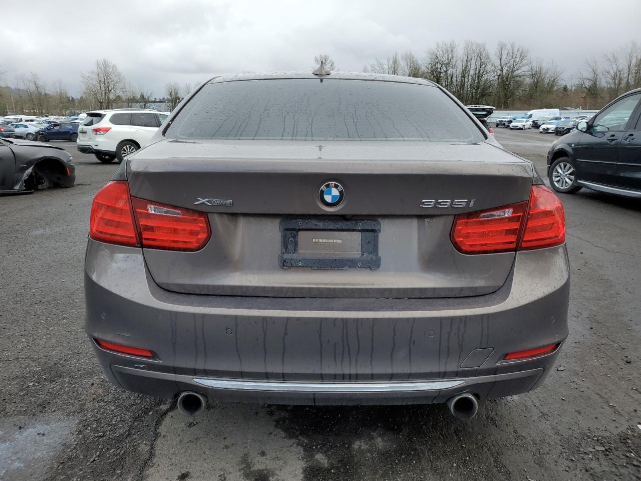 Photo 5 VIN: WBA3B9G5XFNR93982 - BMW 3ER 