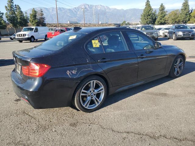 Photo 2 VIN: WBA3C1C50DF438423 - BMW 3 SERIES 