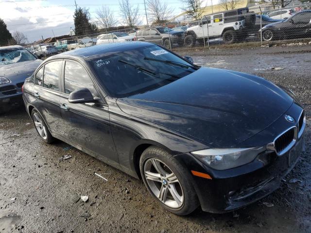 Photo 3 VIN: WBA3C1C50DF443301 - BMW 3 SERIES 