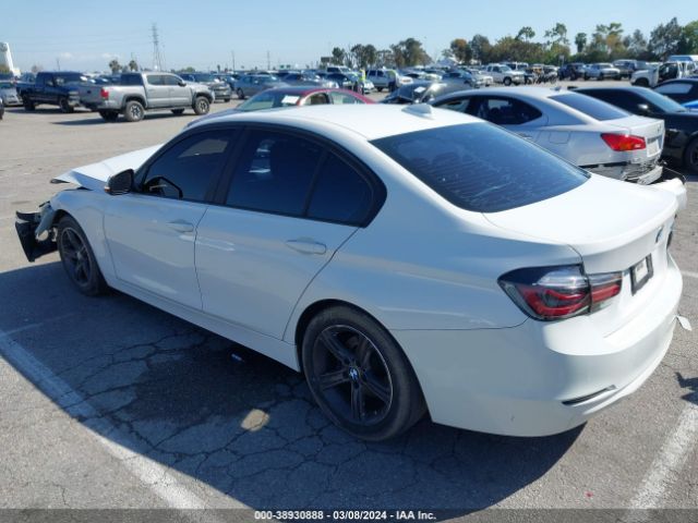 Photo 2 VIN: WBA3C1C50DF444691 - BMW 328I 