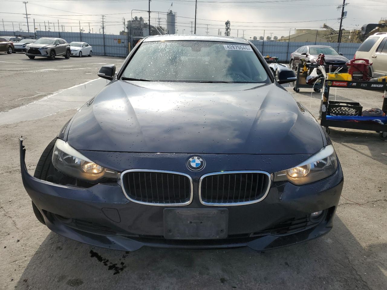 Photo 4 VIN: WBA3C1C50DK103900 - BMW 3ER 