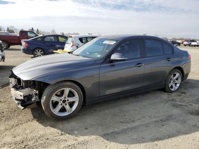 Photo 0 VIN: WBA3C1C50DK103959 - BMW 3 SERIES 