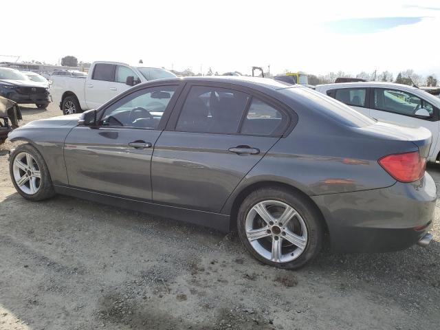 Photo 1 VIN: WBA3C1C50DK103959 - BMW 3 SERIES 