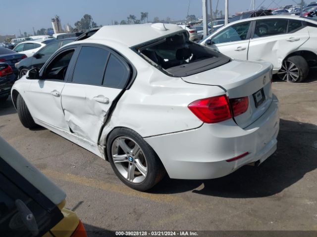 Photo 2 VIN: WBA3C1C50EK114946 - BMW 328I 