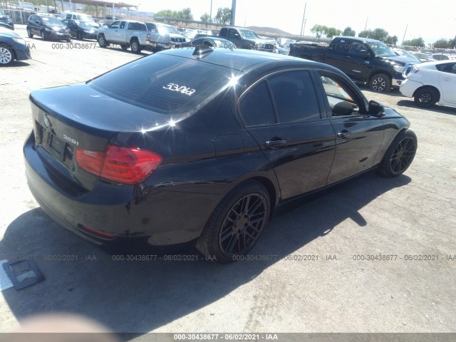 Photo 3 VIN: WBA3C1C50FP851777 - BMW 3 