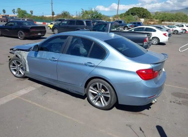 Photo 2 VIN: WBA3C1C50FP853464 - BMW 3ER 