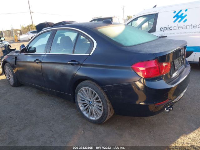 Photo 2 VIN: WBA3C1C51CF432015 - BMW 328I 