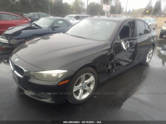 Photo 1 VIN: WBA3C1C51DF435935 - BMW 3 