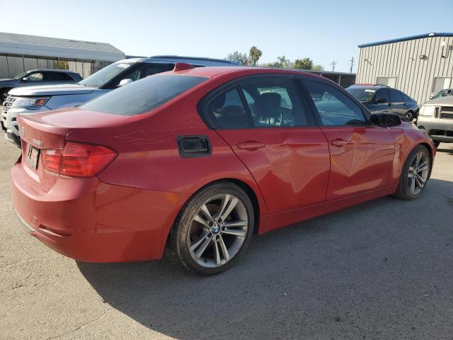 Photo 2 VIN: WBA3C1C51DF438155 - BMW 3 SERIES 