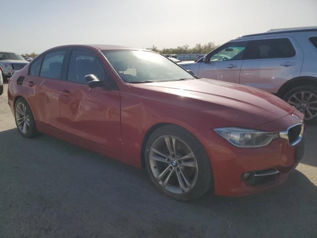 Photo 3 VIN: WBA3C1C51DF438155 - BMW 3 SERIES 