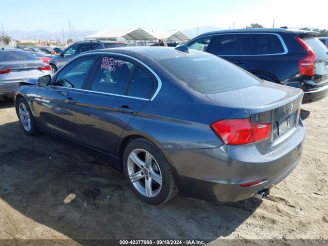 Photo 2 VIN: WBA3C1C51FK118344 - BMW 328I 