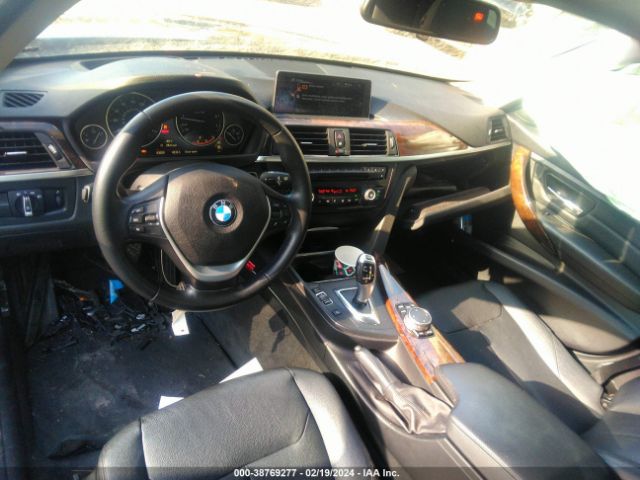 Photo 4 VIN: WBA3C1C51FK120630 - BMW 328 
