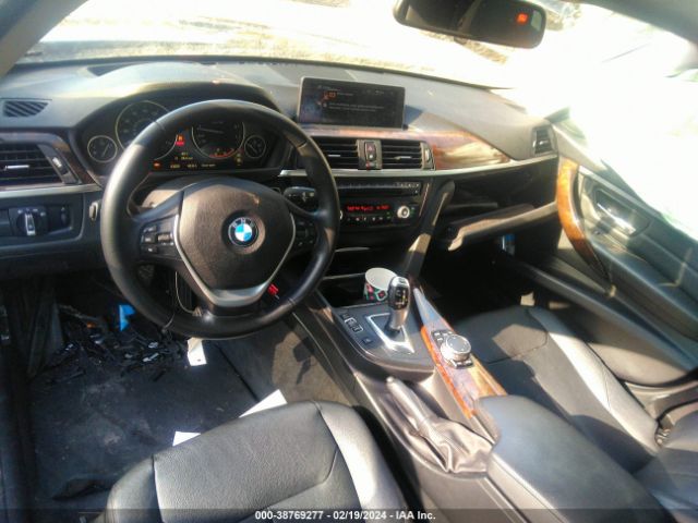 Photo 4 VIN: WBA3C1C51FK120630 - BMW 328I 