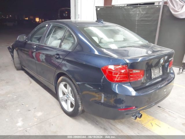 Photo 2 VIN: WBA3C1C51FK122166 - BMW 328I 