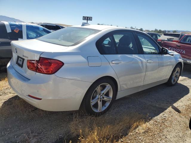 Photo 2 VIN: WBA3C1C51FK124581 - BMW 328 I SULE 