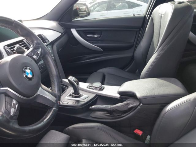 Photo 4 VIN: WBA3C1C51FP851500 - BMW 328I 