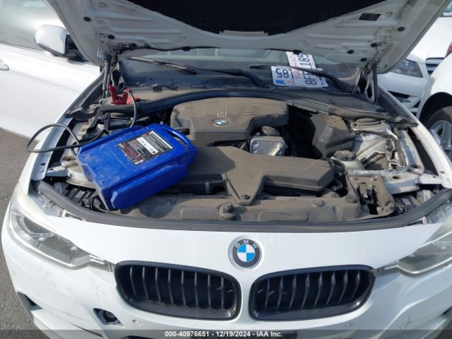 Photo 9 VIN: WBA3C1C51FP851500 - BMW 328I 