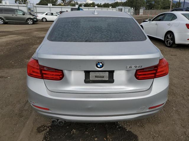 Photo 5 VIN: WBA3C1C52DF443249 - BMW 3 SERIES 