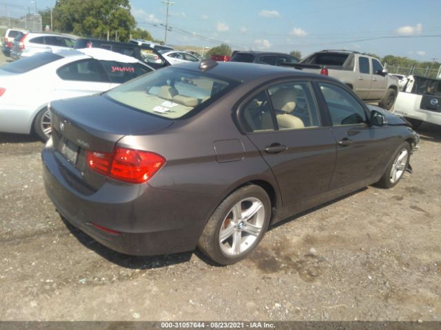 Photo 3 VIN: WBA3C1C52DK104465 - BMW 3 