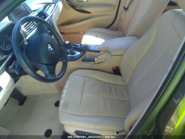 Photo 4 VIN: WBA3C1C52DK104465 - BMW 3 