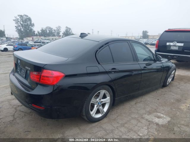 Photo 3 VIN: WBA3C1C52EK110459 - BMW 328I 