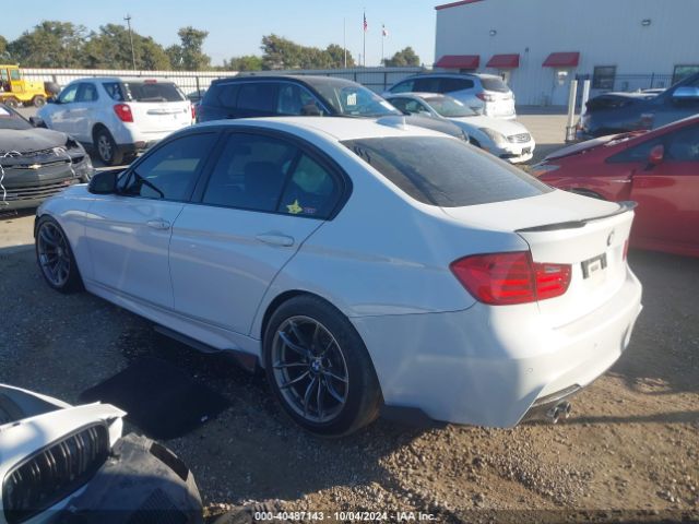 Photo 2 VIN: WBA3C1C52FP852333 - BMW 328I 